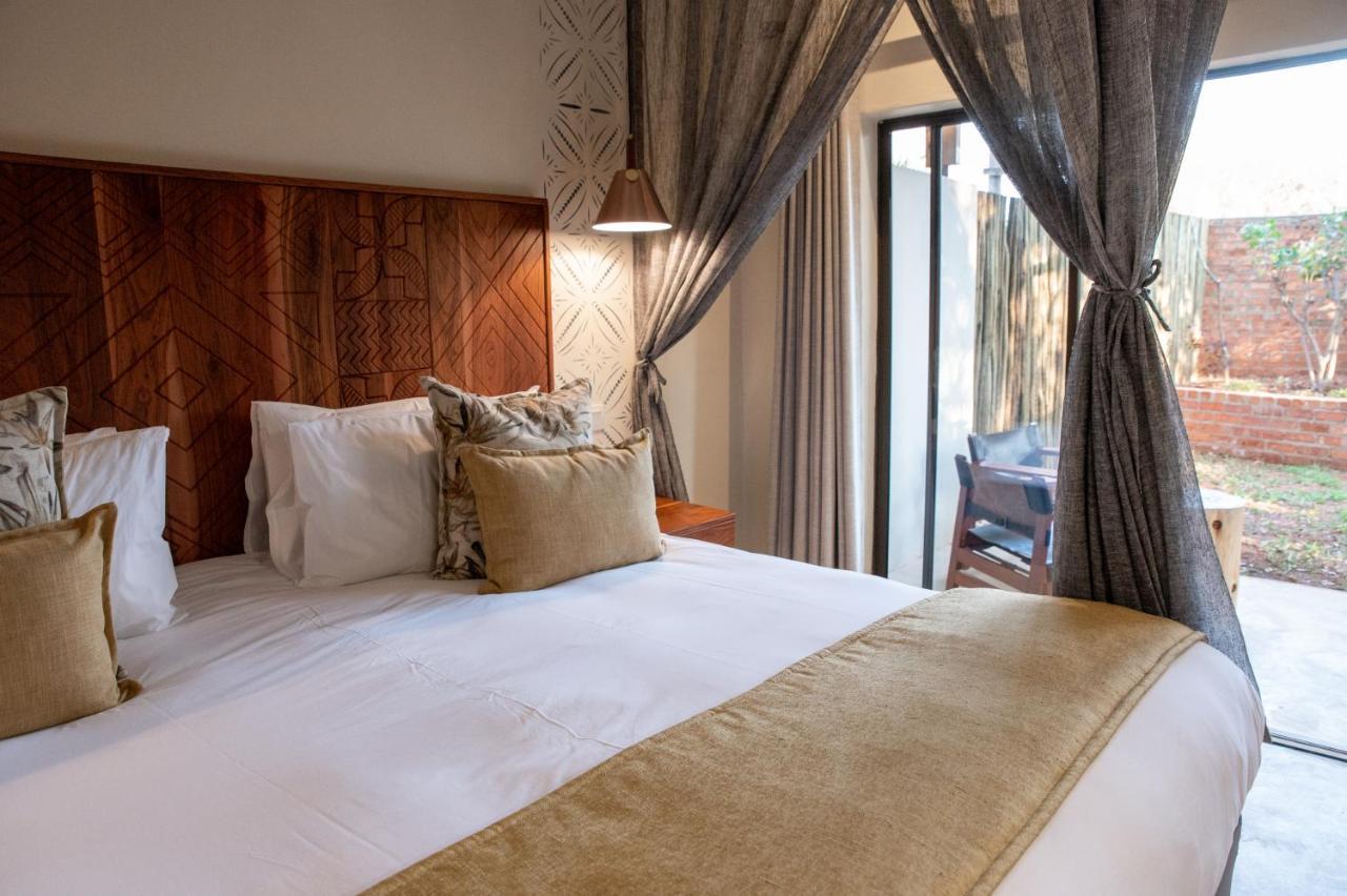 Shongwe Oasis Hotel Victoria Falls Ngoại thất bức ảnh