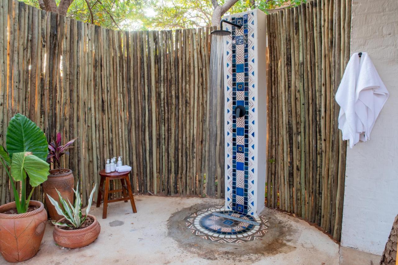 Shongwe Oasis Hotel Victoria Falls Ngoại thất bức ảnh