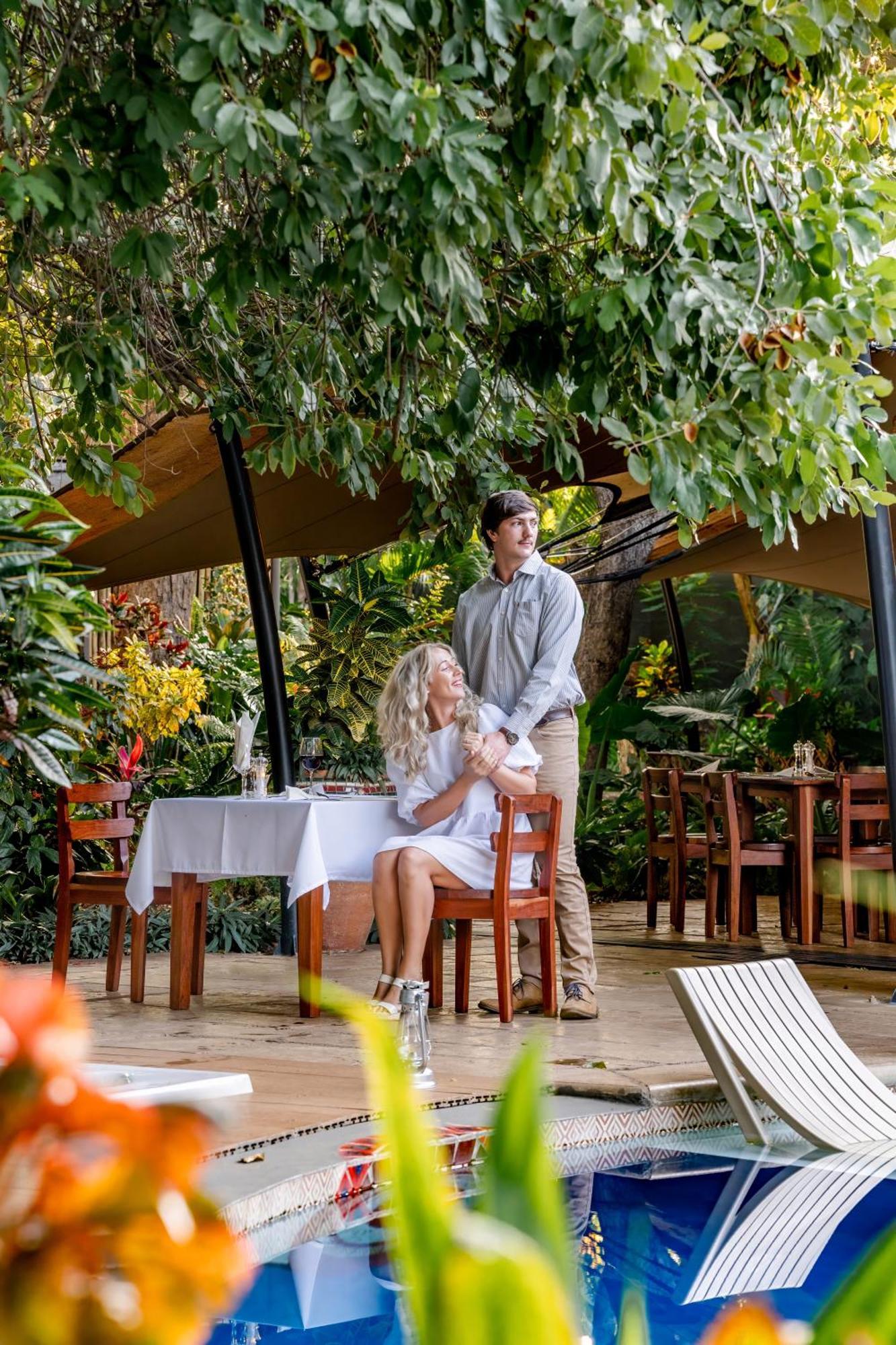 Shongwe Oasis Hotel Victoria Falls Ngoại thất bức ảnh