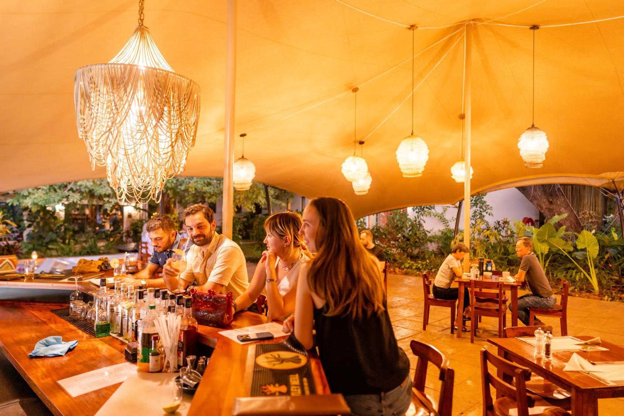 Shongwe Oasis Hotel Victoria Falls Ngoại thất bức ảnh