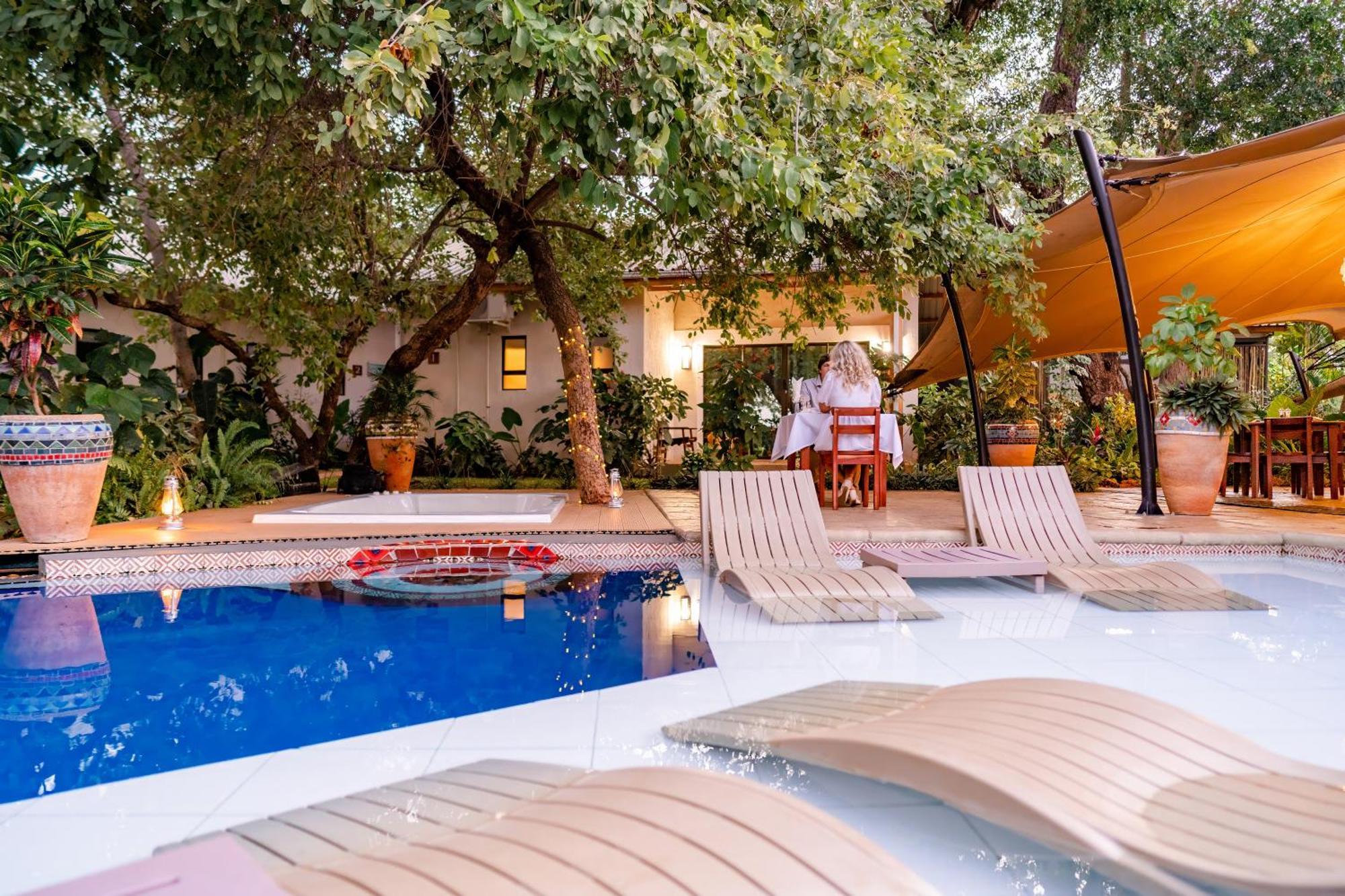 Shongwe Oasis Hotel Victoria Falls Ngoại thất bức ảnh