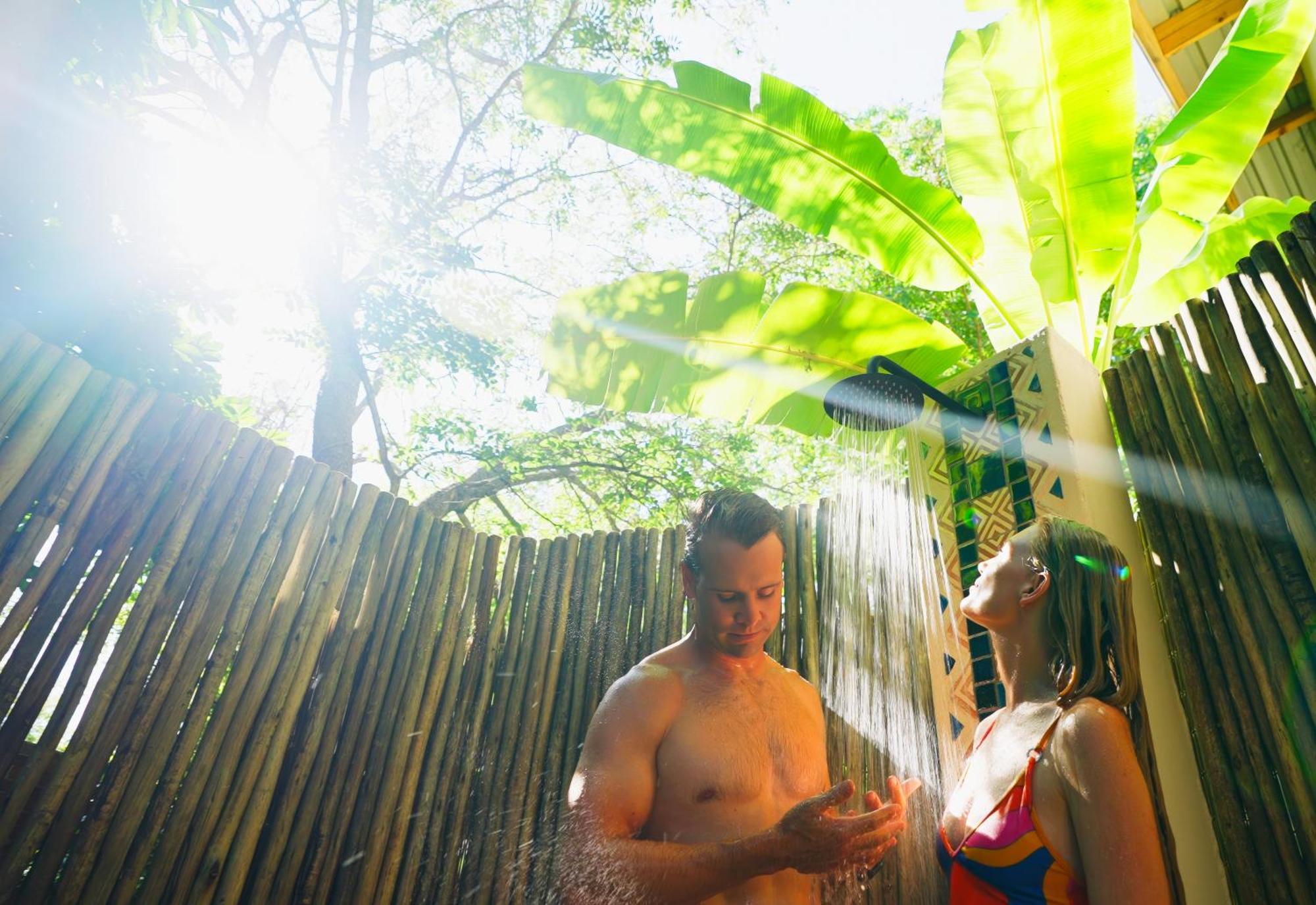 Shongwe Oasis Hotel Victoria Falls Ngoại thất bức ảnh