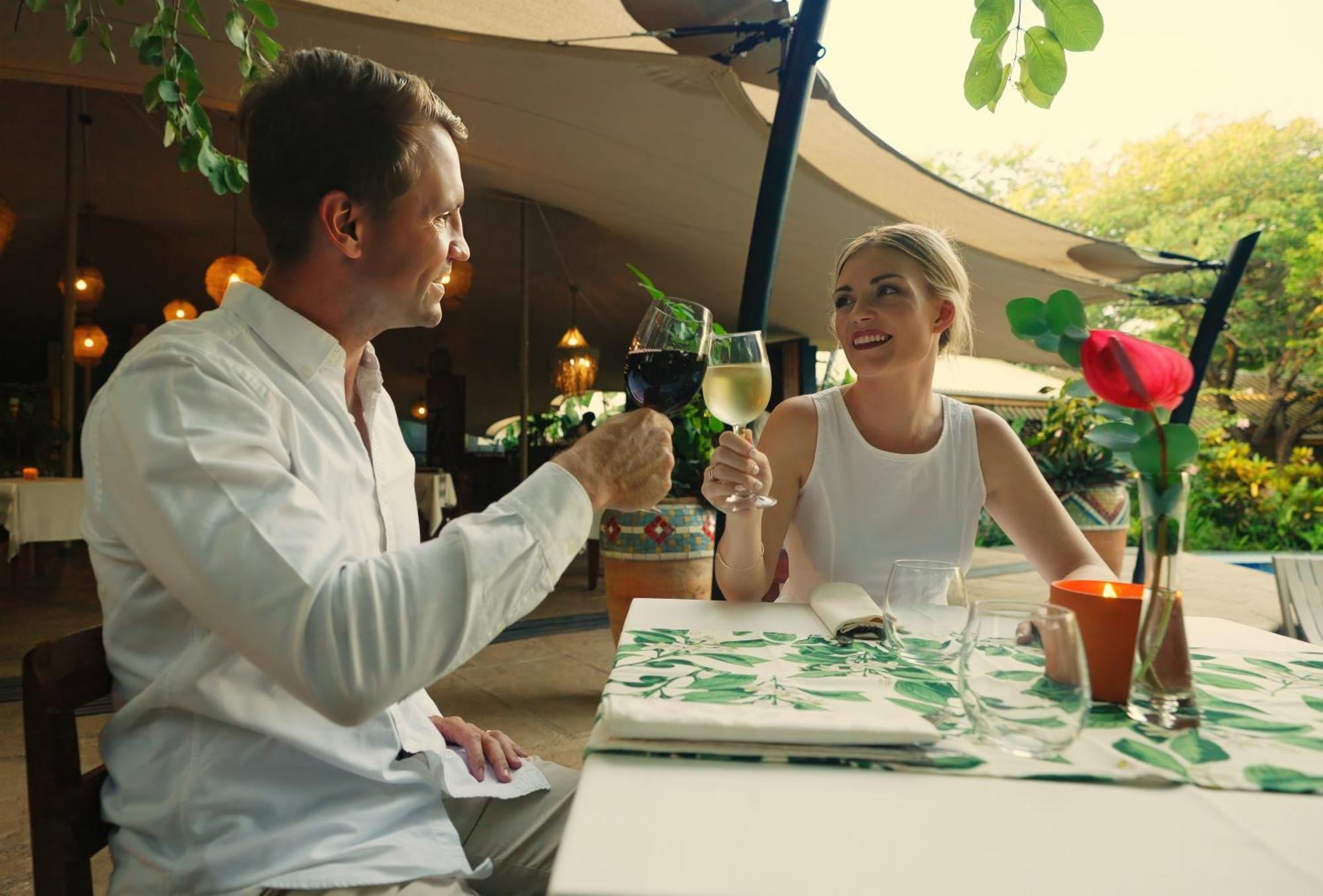 Shongwe Oasis Hotel Victoria Falls Ngoại thất bức ảnh